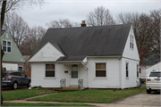 2525 MYRTLE ST, a Side Gabled house, built in Madison, Wisconsin in 1947.