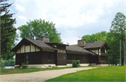 1000 US HIGHWAY 14/61, a Rustic Style house, built in La Crosse, Wisconsin in 1918.