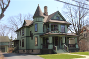 310 MULBERRY ST, a Queen Anne house, built in Lake Mills, Wisconsin in 1897.