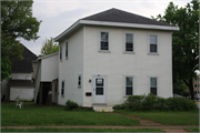 902 MAIN ST E, a Two Story Cube house, built in Menomonie, Wisconsin in 1905.