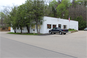 123 E RIVER ST, a Astylistic Utilitarian Building garage (residential), built in Darlington, Wisconsin in 1920.