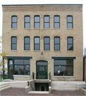 101 S CENTRAL AVE, a Commercial Vernacular hotel/motel, built in Marshfield, Wisconsin in 1887.