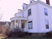 620 3RD AVE, a Colonial Revival/Georgian Revival house, built in Eau Claire, Wisconsin in 1900.