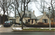 1916 E GLENDALE AVE, a English Revival Styles house, built in Whitefish Bay, Wisconsin in 1925.