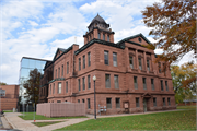 800 CLERMONT ST, a Neoclassical/Beaux Arts courthouse, built in Antigo, Wisconsin in 1905.