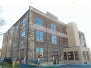 301 S BLOUNT ST / 706 WILLIAMSON ST, a Commercial Vernacular industrial building, built in Madison, Wisconsin in 1898.