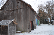 Lutze Housebarn, a Building.