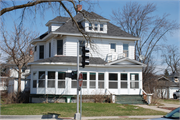 1700 MAIN ST/1225 DIVISION ST 1700 MAIN ST/1225 DIVISION ST, a American Foursquare house, built in Stevens Point, Wisconsin in 1908.