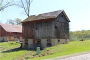 6946 FRENCHTOWN RD, a Astylistic Utilitarian Building Agricultural - outbuilding, built in Montrose, Wisconsin in 1845.