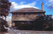 2048 N HI-MOUNT BLVD, a Prairie School house, built in Milwaukee, Wisconsin in 1922.