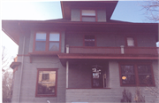 15 N PROSPECT AVE, a American Foursquare house, built in Madison, Wisconsin in 1909.