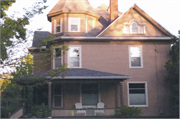 1901 JEFFERSON ST, a Queen Anne house, built in Madison, Wisconsin in 1901.