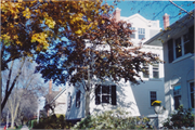 2803 E BRADFORD AVE, a Colonial Revival/Georgian Revival house, built in Milwaukee, Wisconsin in 1900.