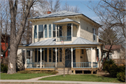 1640 MAIN ST, a Italianate house, built in Stevens Point, Wisconsin in 1877.