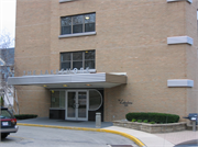 122 E GILMAN ST, a Contemporary apartment/condominium, built in Madison, Wisconsin in 1950.