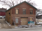 811 WILLIAMSON ST, a Front Gabled blacksmith shop, built in Madison, Wisconsin in 1872.