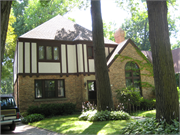 735 E BRIARWOOD PL 735 E BRIARWOOD PL, a English Revival Styles house, built in Whitefish Bay, Wisconsin in 1929.