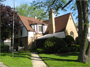5501 N SANTA MONICA BLVD 5501 N SANTA MONICA BLVD, a English Revival Styles house, built in Whitefish Bay, Wisconsin in 1928.