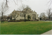 711 59TH PL, a Neoclassical/Beaux Arts library, built in Kenosha, Wisconsin in 1900.