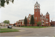 204 S MAPLE, a Neoclassical/Beaux Arts library, built in Marshfield, Wisconsin in 1900.