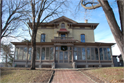 3RD AND BOLVIN STS (521 N VILLA LOUIS RD), a Italianate house, built in Prairie du Chien, Wisconsin in 1870.