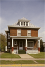 729 S 5TH AVE 729 S 5TH AVE, a American Foursquare house, built in La Crosse, Wisconsin in 1903.