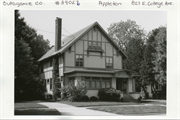 827 E COLLEGE AVE, a Craftsman house, built in Appleton, Wisconsin in 1913.