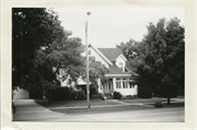 826 E COLLEGE AVE, a Gabled Ell house, built in Appleton, Wisconsin in 1880.