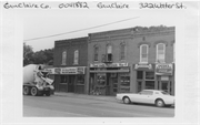322 WATER ST, a Italianate small retail building, built in Eau Claire, Wisconsin in 1869.