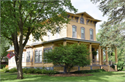212 W 3RD ST, a Italianate house, built in Marshfield, Wisconsin in 1881.