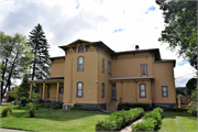 212 W 3RD ST, a Italianate house, built in Marshfield, Wisconsin in 1881.