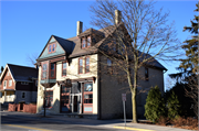 W61 N493 WASHINGTON AVE, a Queen Anne house, built in Cedarburg, Wisconsin in 1885.
