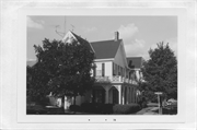 208 E MAPLE ST 208 E MAPLE ST, a Italianate house, built in Lancaster, Wisconsin in 1858.