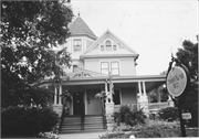 16 N 5TH AVE, a Queen Anne house, built in Sturgeon Bay, Wisconsin in 1903.