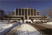 1 GIFFORD PINCHOT DR, a International Style government office/facility, built in Madison, Wisconsin in 1932.