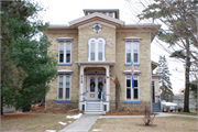 512 MULBERRY ST, a Italianate house, built in Lake Mills, Wisconsin in 1869.