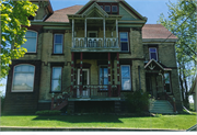 404 S 5TH ST, a Queen Anne house, built in Stoughton, Wisconsin in 1892.