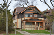 3343-3345 N HUMBOLDT BLVD, a Craftsman duplex/two-flat, built in Milwaukee, Wisconsin in 1923.