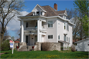 1900 CLARK ST, a Neoclassical/Beaux Arts house, built in Stevens Point, Wisconsin in 1905.