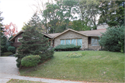 6584 WASHINGTON CIR, a Ranch house, built in Wauwatosa, Wisconsin in 1962.