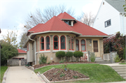 2475 N 62nd Street, a Bungalow house, built in Wauwatosa, Wisconsin in 1928.