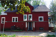 521 S STATE ST, a Front Gabled house, built in Waupaca, Wisconsin in 1913.