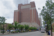 509 W WISCONSIN AVE, a Art Deco lodging-hotel, built in Milwaukee, Wisconsin in 1928.