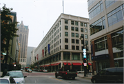 161 W WISCONSIN AVE, a Neoclassical/Beaux Arts large retail building, built in Milwaukee, Wisconsin in 1916.