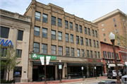 408 - 412 N 3RD ST 408 - 412 N 3RD ST, a Art Deco large office building, built in Wausau, Wisconsin in 1930.