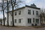 629 E JEFFERSON ST, a Italianate large retail building, built in Wausau, Wisconsin in 1907.