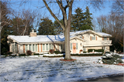 2180 ELM TREE RD, a Contemporary house, built in Elm Grove, Wisconsin in 1960.