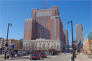 509 W WISCONSIN AVE, a Art Deco hotel/motel, built in Milwaukee, Wisconsin in 1928.