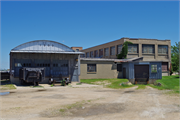 1902 E JOHNSON ST (2002 Pennsylvania Ave), a Astylistic Utilitarian Building warehouse, built in Madison, Wisconsin in 1915.