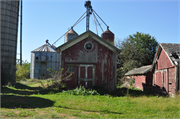 5924 NORTHWEST HIGHWAY 5924 NORTHWEST HIGHWAY, a Astylistic Utilitarian Building Agricultural - outbuilding, built in Waterford, Wisconsin in 1900.